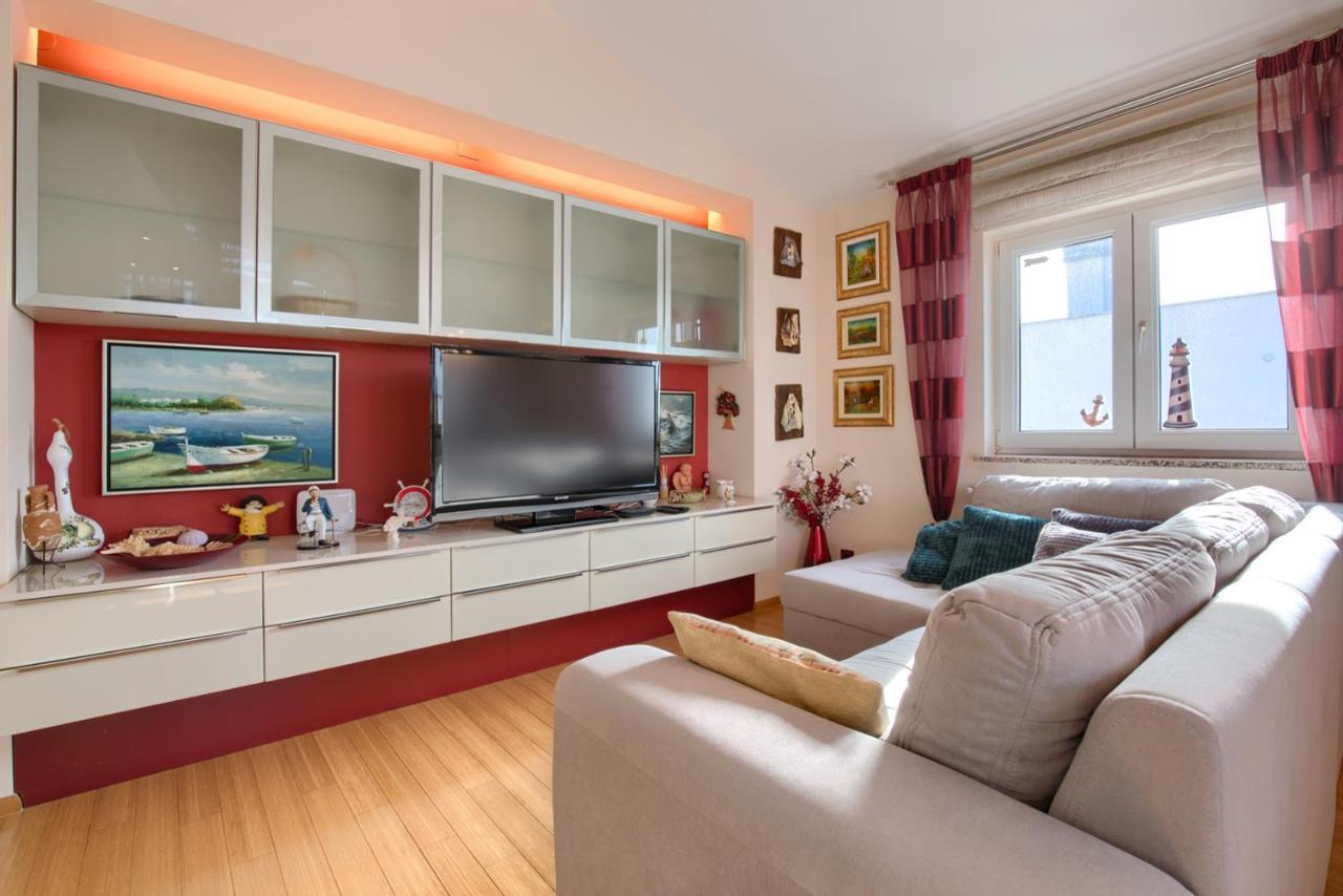 Tomisha Apartment Pjescana Uvala Ngoại thất bức ảnh
